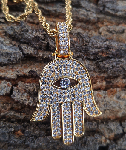 gold finish hamsa pendant and 24in rope chain
